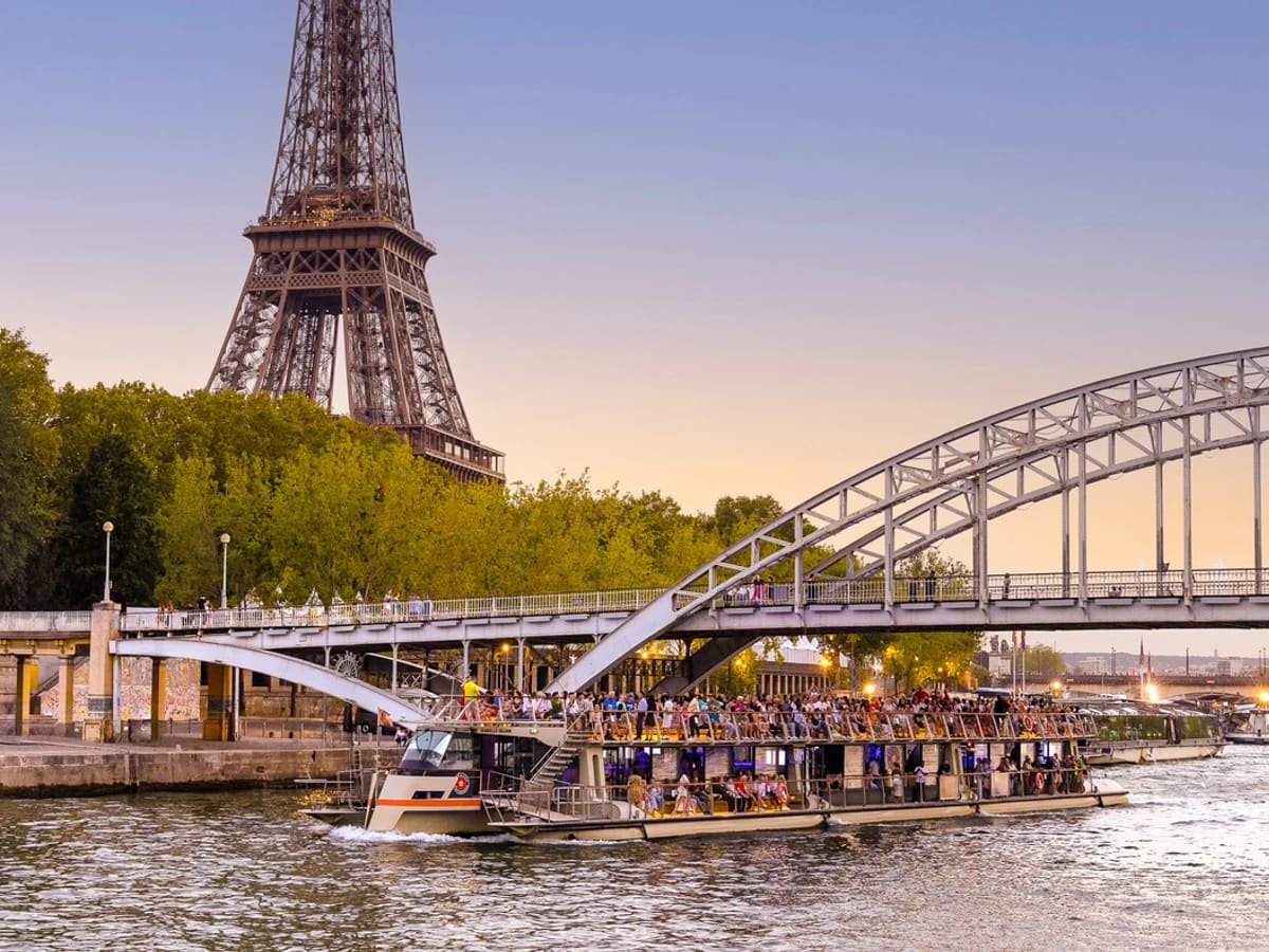 Seine River Sightseeing Cruise Ticket